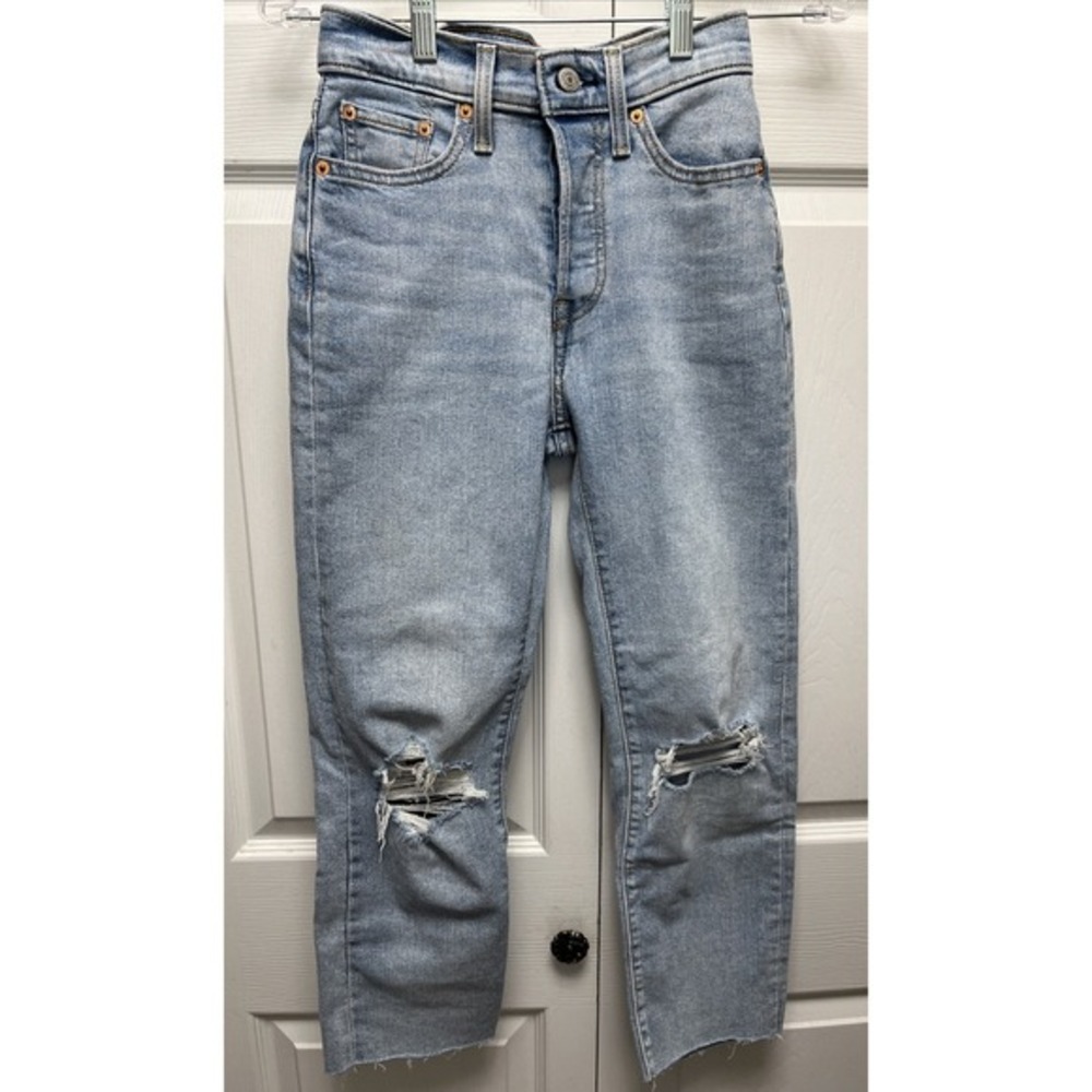 LEVI'S Wedgie Straight Jeans Women's 25x24‎ M Rise Button Fly Raw Edges Distress